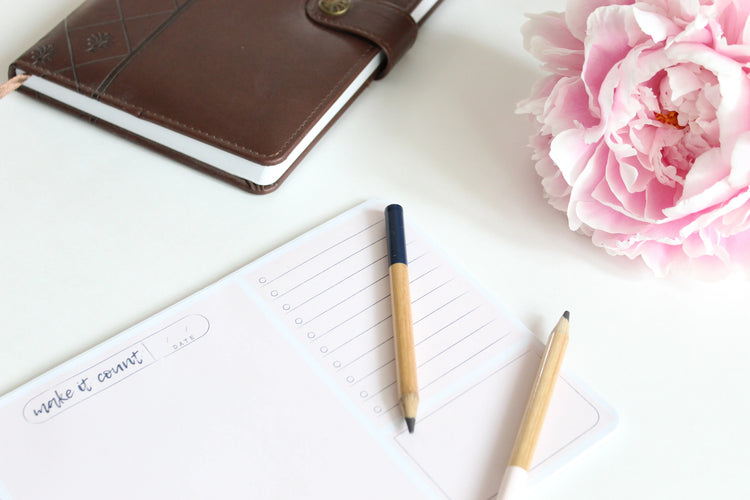 BOOKS & More: Calendars, Diaries & Planners