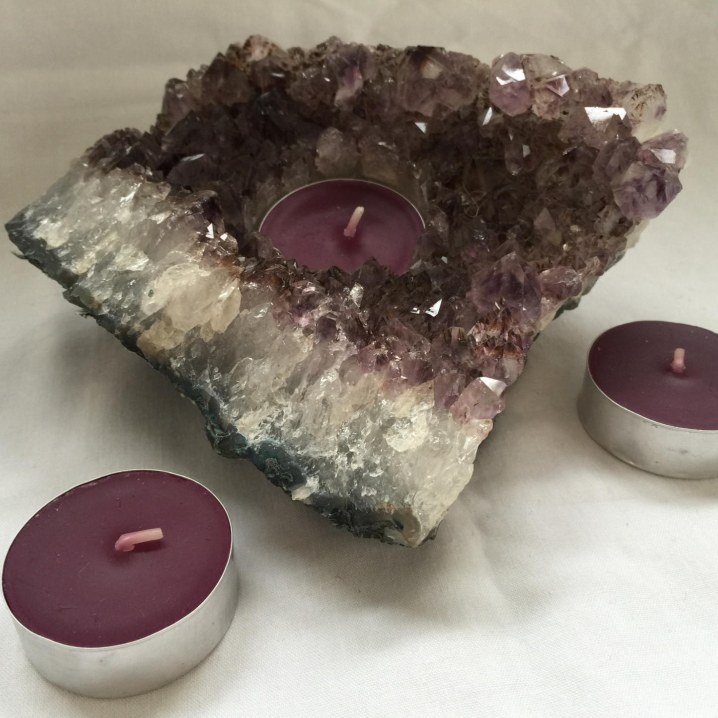 Tealight Holder | Amethyst Crystal Bed | Med Size