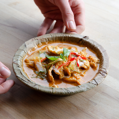 Disposable Sal Leaf BOWLS - SMALL 15cm / 6“ Ø