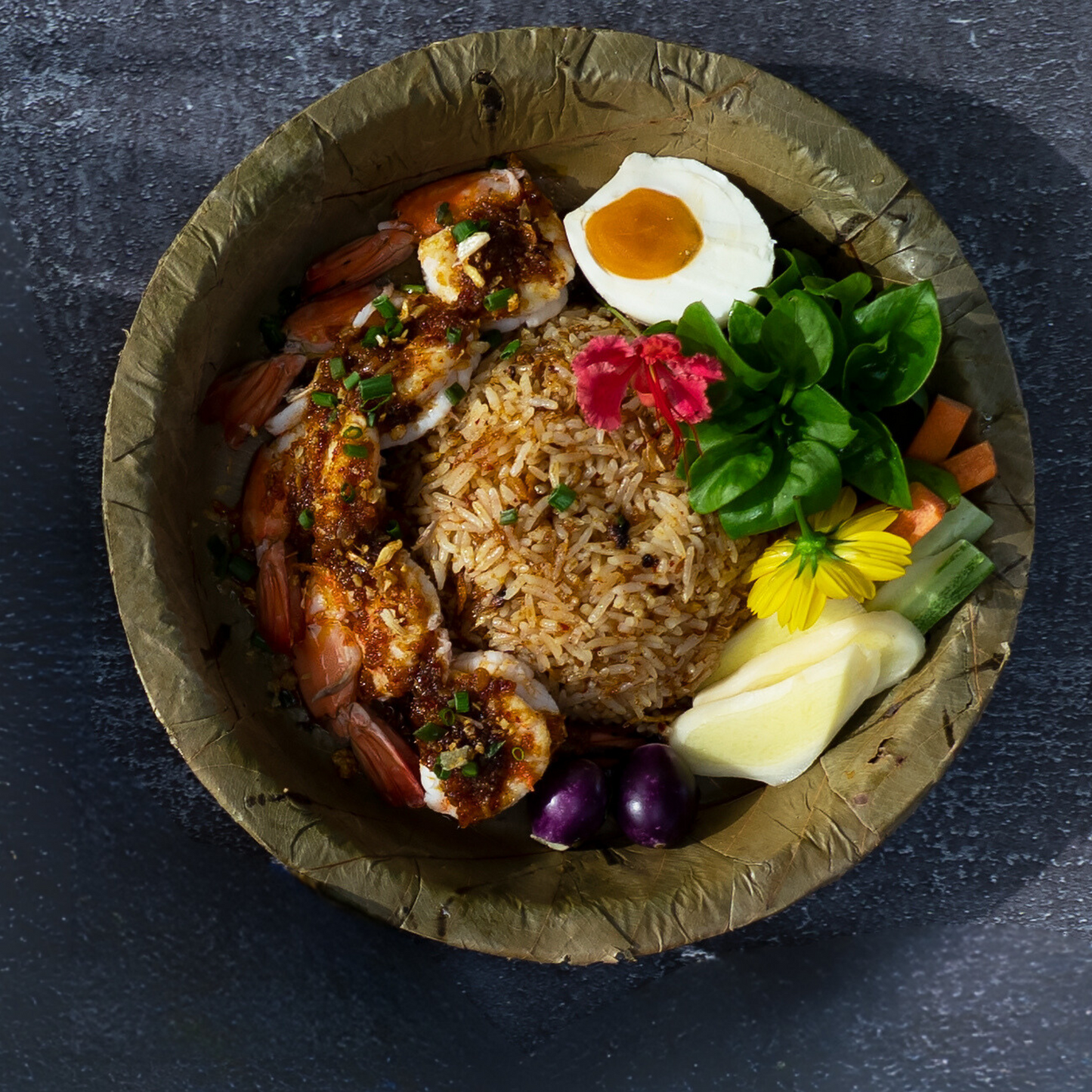 Disposable Sal Leaf PLATES - LARGE 23cm / 9“ Ø