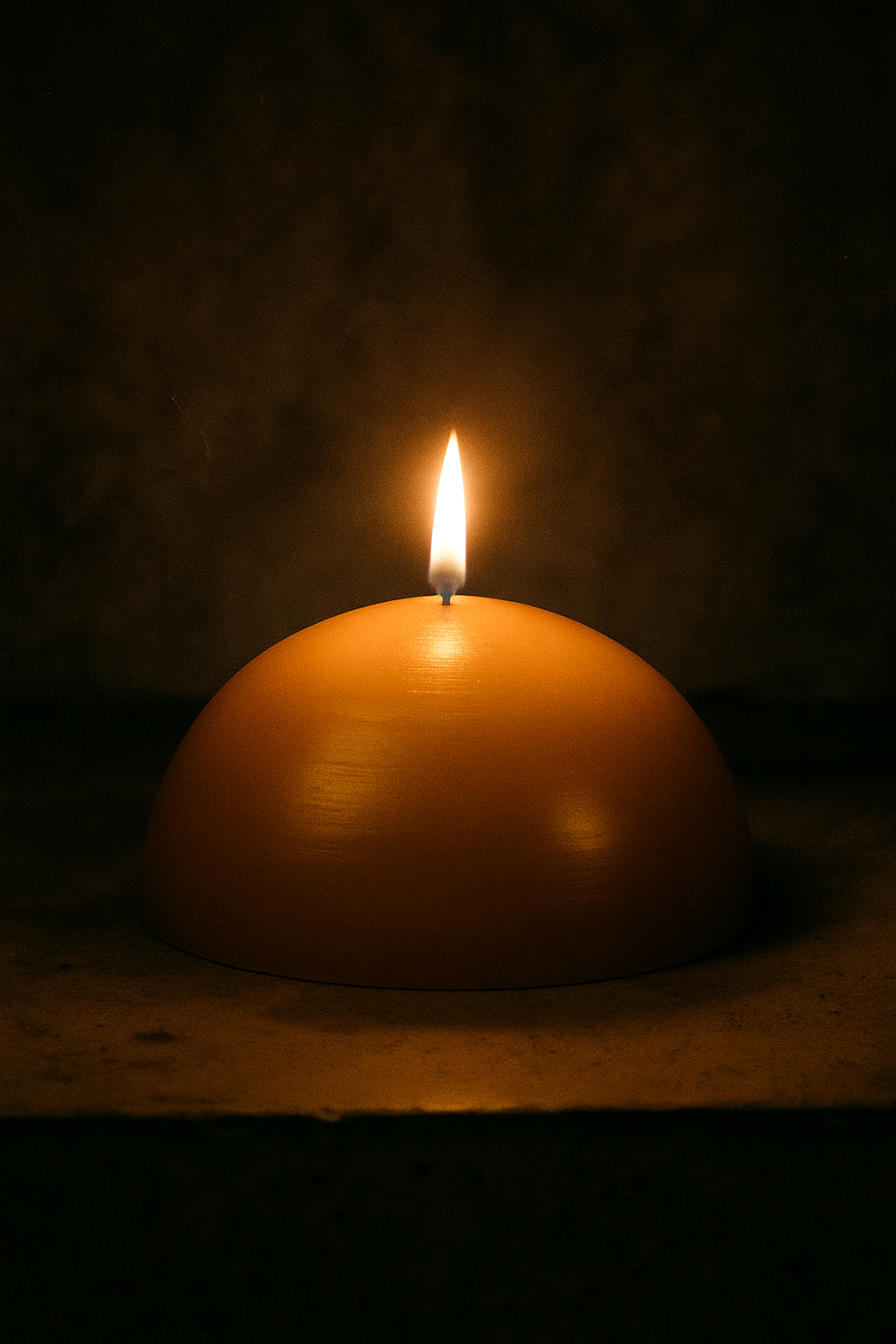 Beeswax Candle - Hemisphere | 72hr bt
