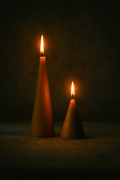Beeswax Candles - Double Cone | 20hr bt