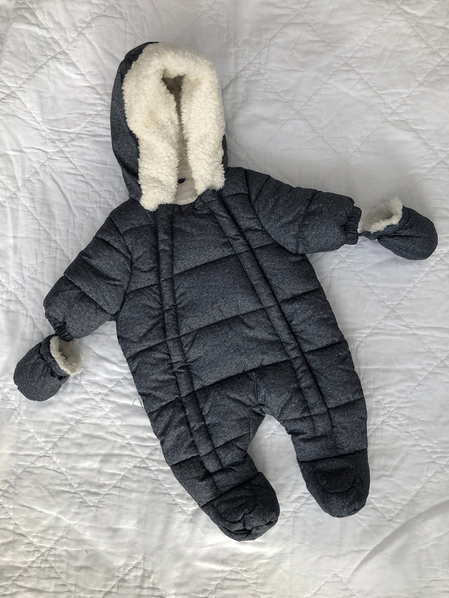 F&f snowsuit 2025